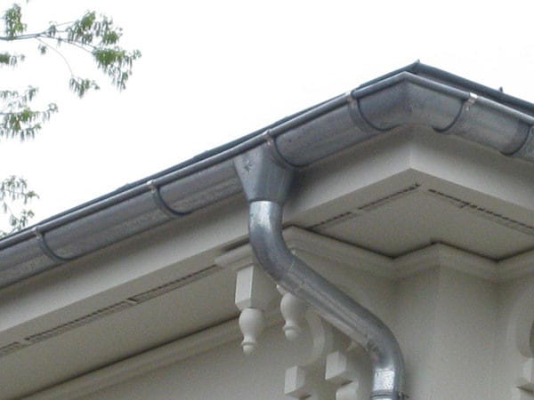 zinc gutter system for roof